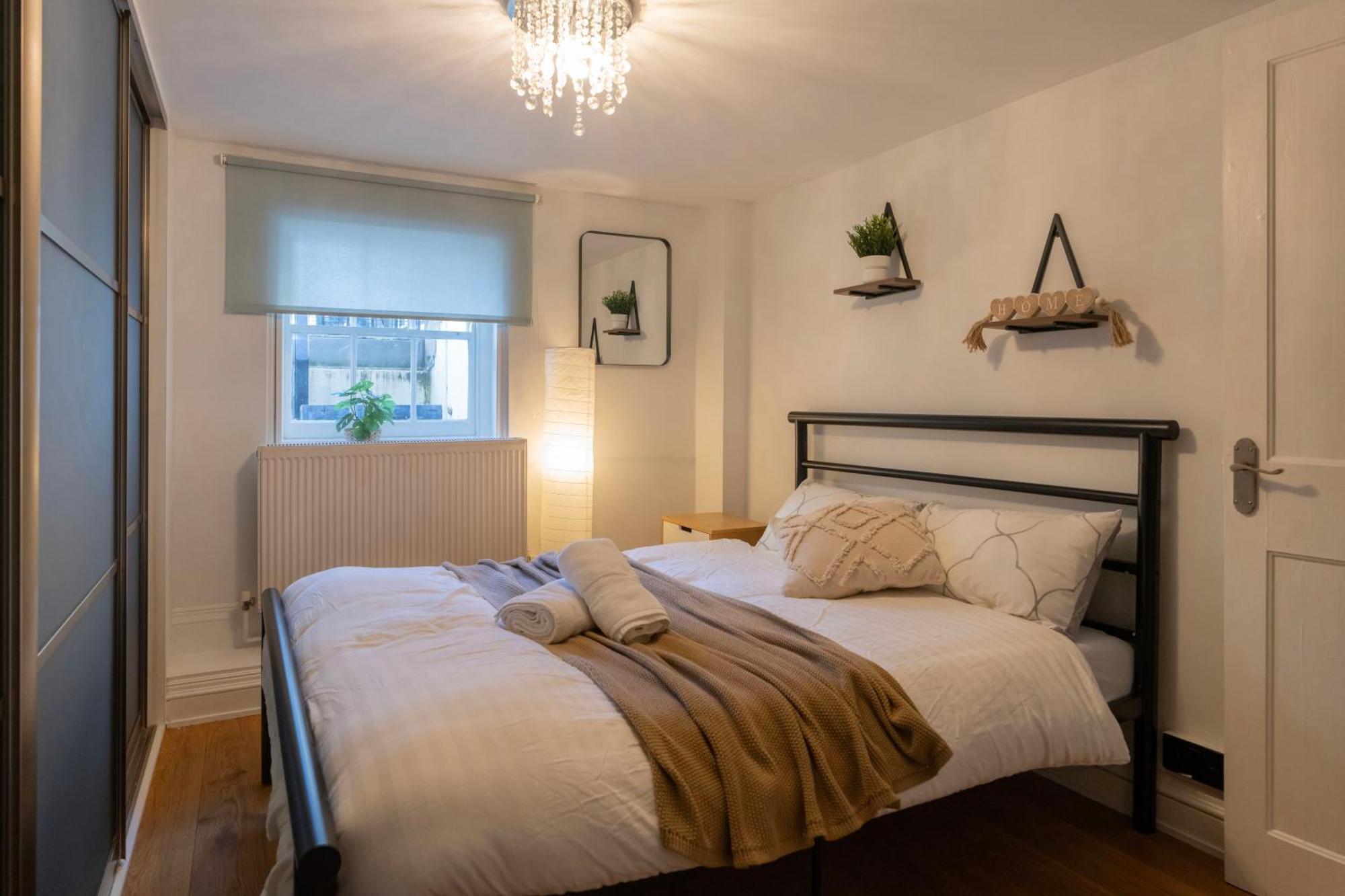 Gorgeous 2Bed House In New Road Apartment London Exterior photo