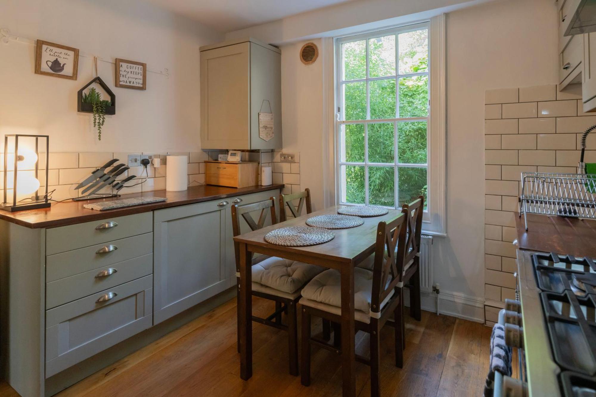 Gorgeous 2Bed House In New Road Apartment London Exterior photo
