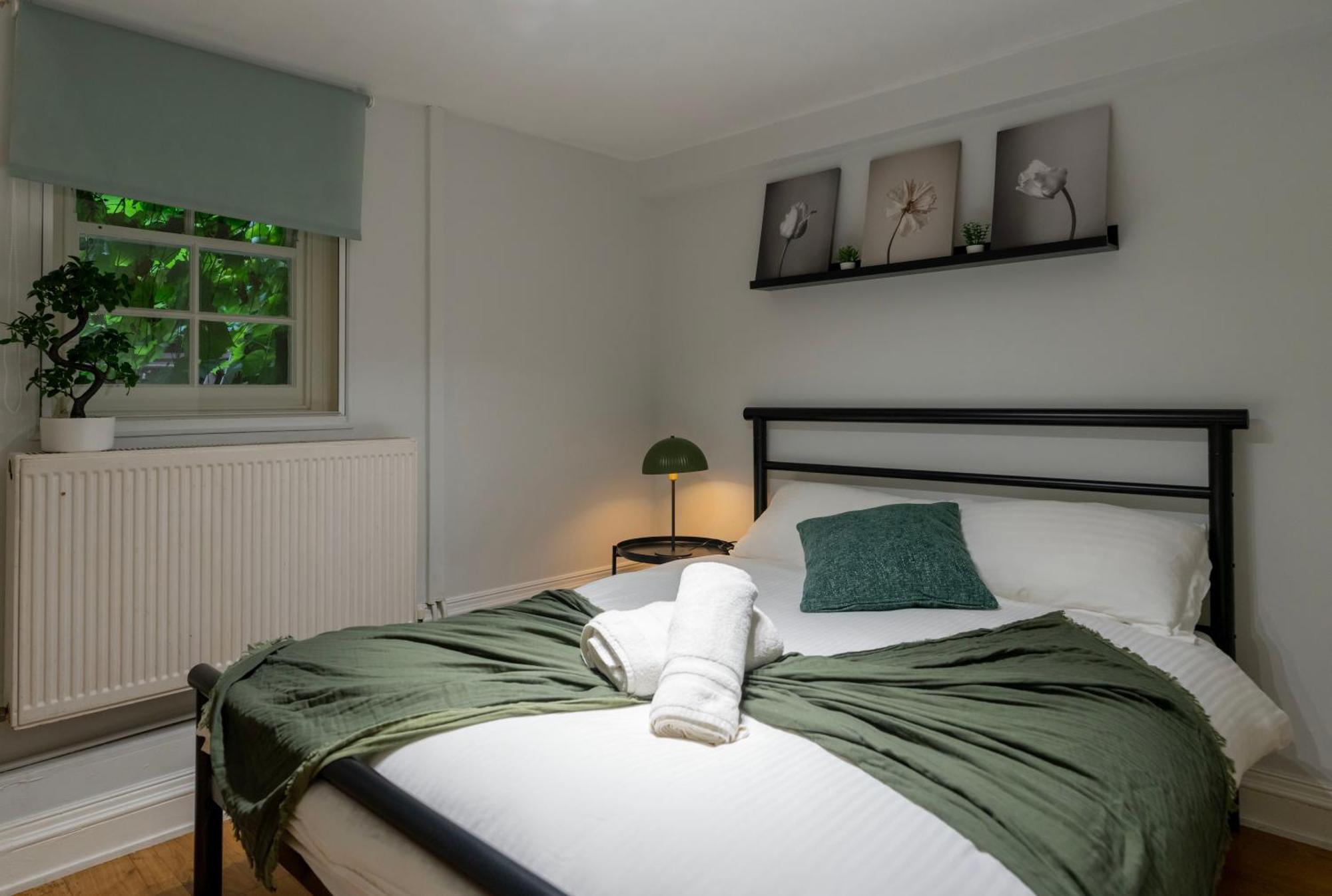 Gorgeous 2Bed House In New Road Apartment London Exterior photo